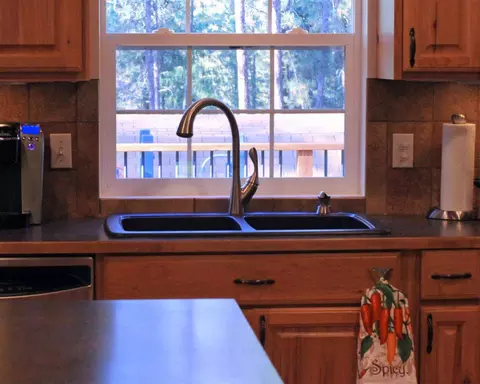 1115 E Greenleaf, Spokane, WA 99208 photo 10