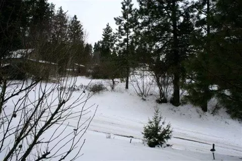 3246 E 12th Pl, Spokane, WA 99202 photo 2