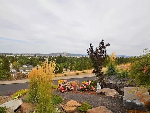 2434 E 9th Ave, Spokane, WA 99202 photo 18