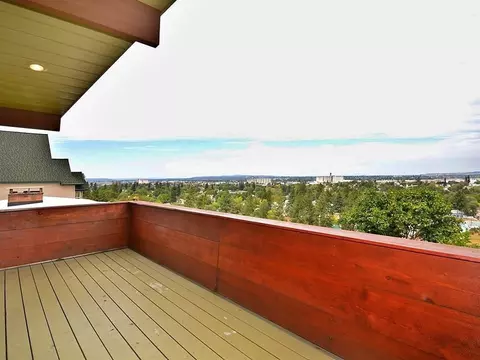 2434 E 9th Ave, Spokane, WA 99202 photo 2