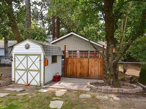 2434 E 9th Ave, Spokane, WA 99202 photo 20