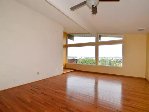 2434 E 9th Ave, Spokane, WA 99202 photo 4