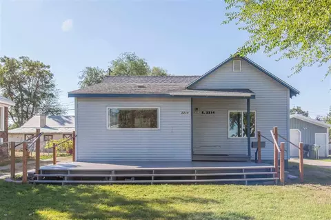 2214 E Rowan Ave, Spokane, WA 99207 photo 1