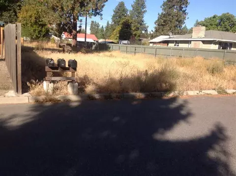 7115 E 11th Ave, Spokane Valley, WA 99212 photo 2