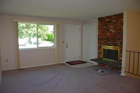 6524 E 11th Ave, Spokane, WA 99212 photo 3