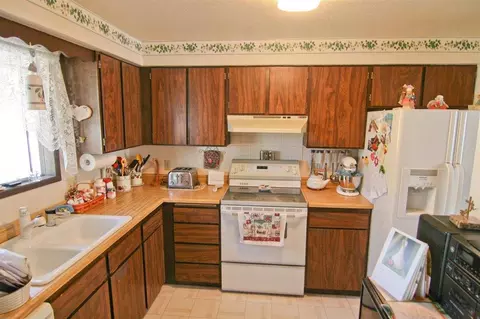 3153 E 36th Ave, Spokane, WA 99223 photo 5