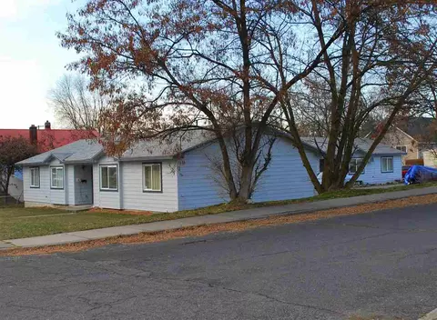 1627 E Sharp, Spokane, WA 99202 photo 1