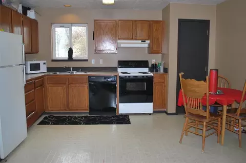1627 E Sharp, Spokane, WA 99202 photo 9
