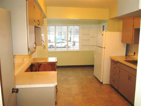 1604 E Broad Ave, Spokane, WA 99207 photo 11