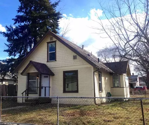 1604 E Broad Ave, Spokane, WA 99207 photo 1