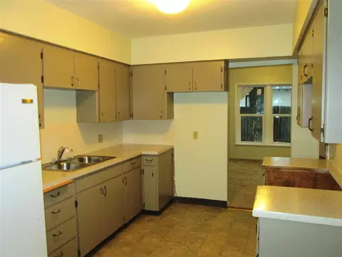1604 E Broad Ave, Spokane, WA 99207 photo 12