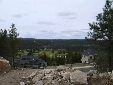 1227 E Quartz Ln, Spokane, WA 99208 photo 1