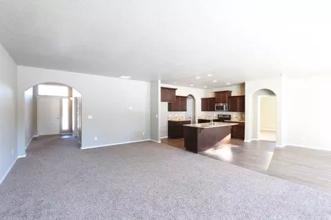 7607 E Ruby Ln, Spokane, WA 99212 photo 4