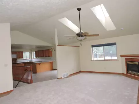 3614 E Pineland Rd, Colbert, WA 99005 photo 2