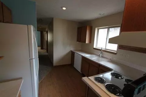 3107 E 33rd, Spokane, WA 99223 photo 3