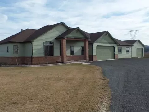 4914 E Peaceful Ln, Colbert, WA 99005 photo 1