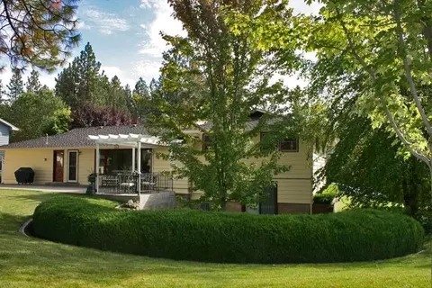2211 E 34th, Spokane, WA 99203 photo 3