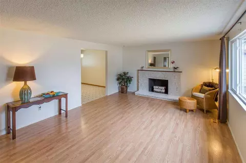832 E Bismark, Spokane, WA 99208 photo 3