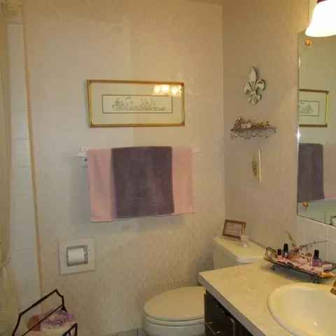723 E Bedivere Dr, Spokane, WA 99218 photo 8