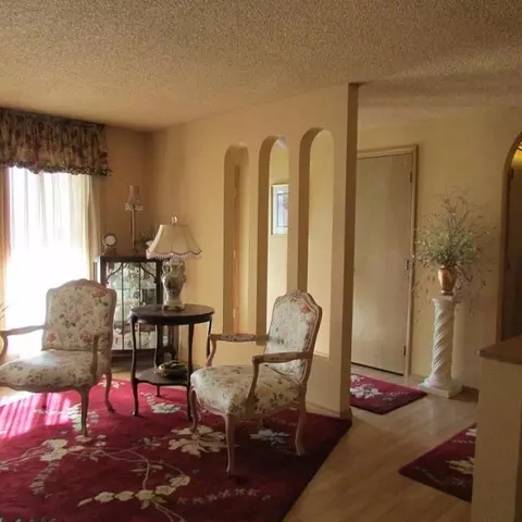 723 E Bedivere Dr, Spokane, WA 99218 photo 6