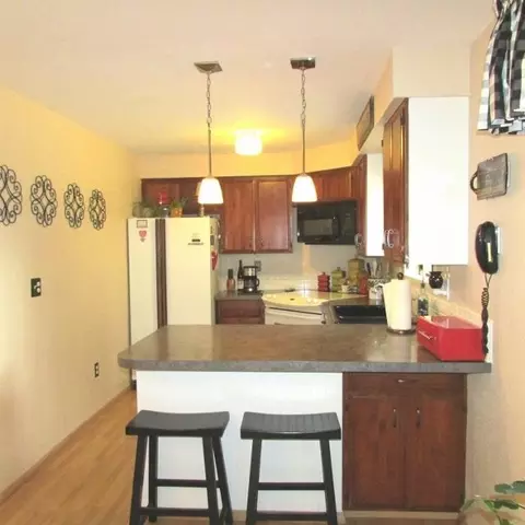 723 E Bedivere Dr, Spokane, WA 99218 photo 3