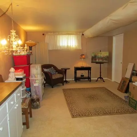 723 E Bedivere Dr, Spokane, WA 99218 photo 15