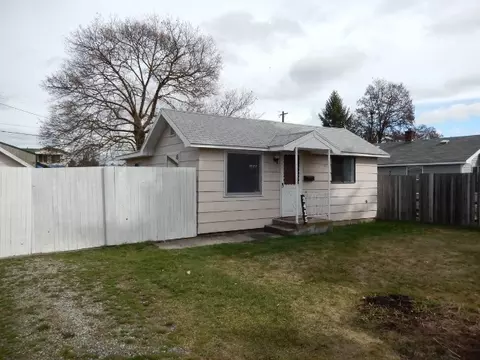 2425 E Decatur Ave, Spokane, WA 99208 photo 2