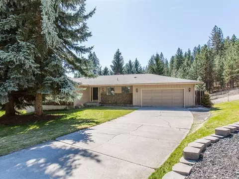 505 E Parkhill Dr, Spokane, WA 99208 photo 1