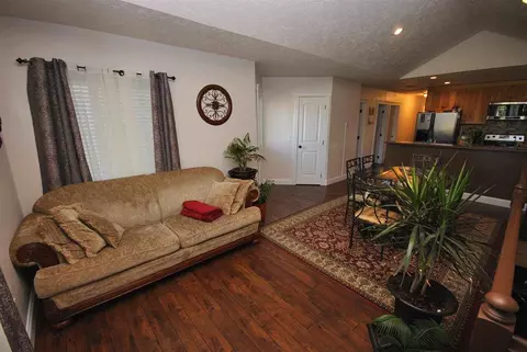 904 E Rowan, Spokane, WA 99207 photo 7
