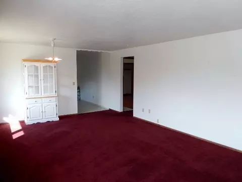 721 Everett Ave, Spokane, WA 99207 photo 4