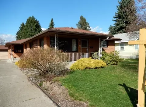 721 Everett Ave, Spokane, WA 99207 photo 2