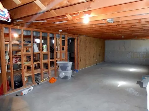 721 Everett Ave, Spokane, WA 99207 photo 17