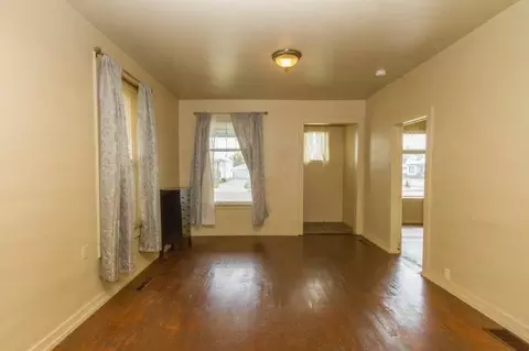 2224 W Sharp Ave, Spokane, WA 99201 photo 3