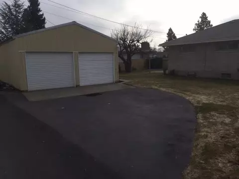 611 Everett Ave, Spokane, WA 99207 photo 16