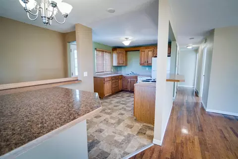 3910 E 13th Ave, Spokane, WA 99202 photo 5