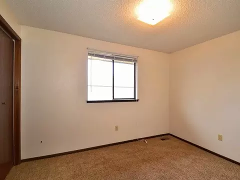 1216 E Sanson Ave, Spokane, WA 99207 photo 9