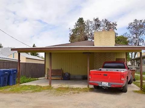 1216 E Sanson Ave, Spokane, WA 99207 photo 18