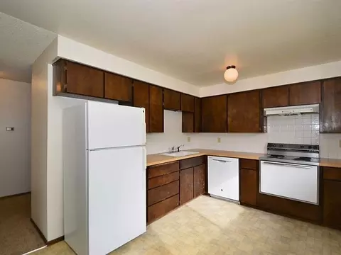 1216 E Sanson Ave, Spokane, WA 99207 photo 7
