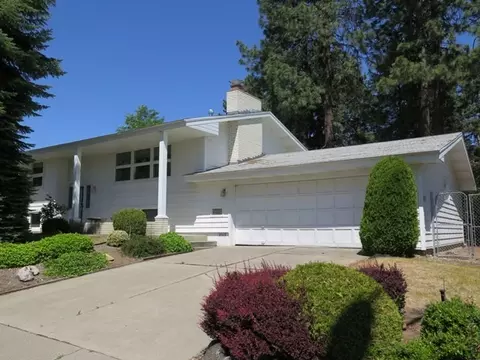 2315 E 45th Ave, Spokane, WA 99223 photo 1