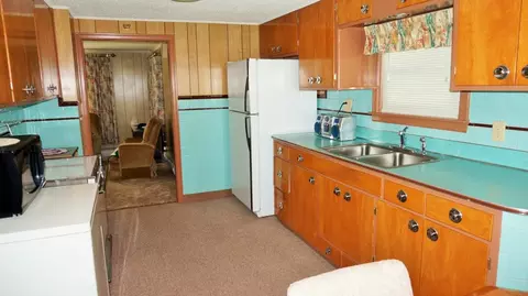 911 E Crown, Spokane, WA 99207 photo 6