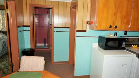 911 E Crown, Spokane, WA 99207 photo 7