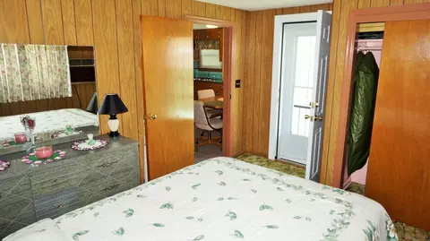 911 E Crown, Spokane, WA 99207 photo 9