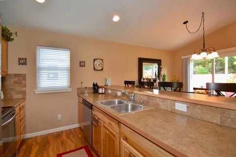 3812 E 23rd Ave, Spokane, WA 99223 photo 8