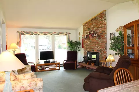 10813 E 27th St, Spokane Valley, WA 99206 photo 3