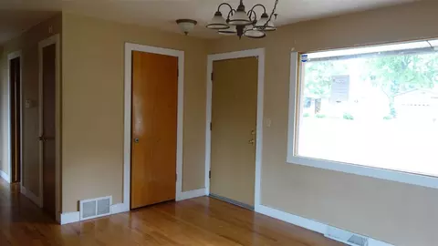 11601 E 11th Ave, Spokane Valley, WA 99206 photo 3