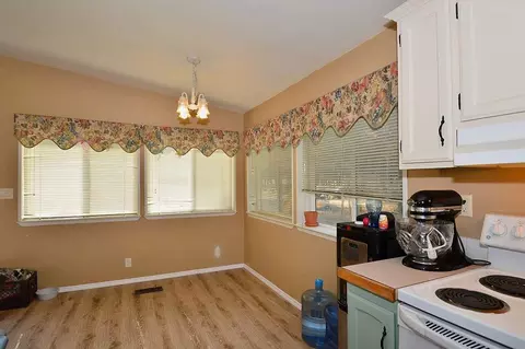 2010 E Smythe, Spangle, WA 99031 photo 6