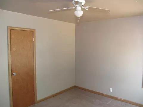 1916 E Hoffman Ave, Spokane, WA 99207 photo 8