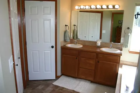 710 E Cooper Ln, Colbert, WA 99005 photo 11