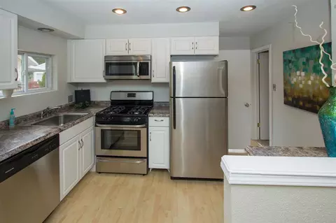 628 E Olympic Ave, Spokane, WA 99207 photo 3