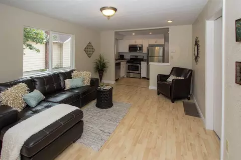 628 E Olympic Ave, Spokane, WA 99207 photo 4